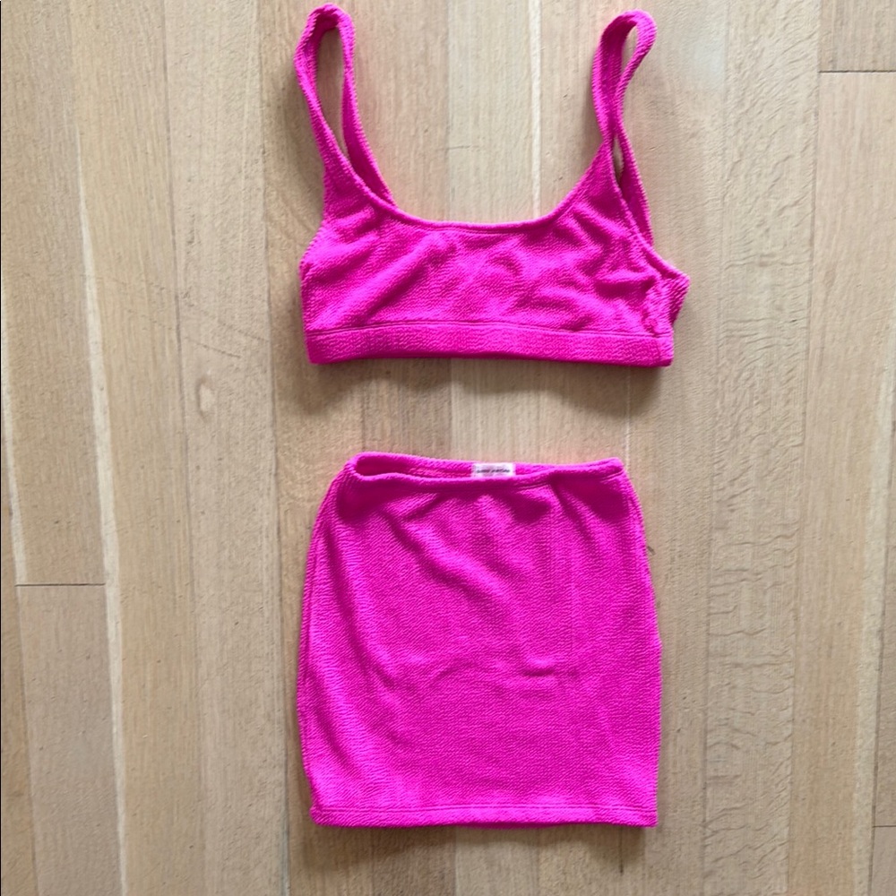 Good American Fuchsia Knit Top